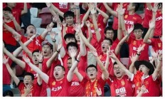 华体会官网app-智利队主场击败美国队，欧预赛小组积分领先的简单介绍